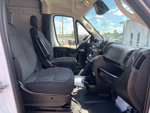 Used 2023 RAM ProMaster 2500 FWD image 33