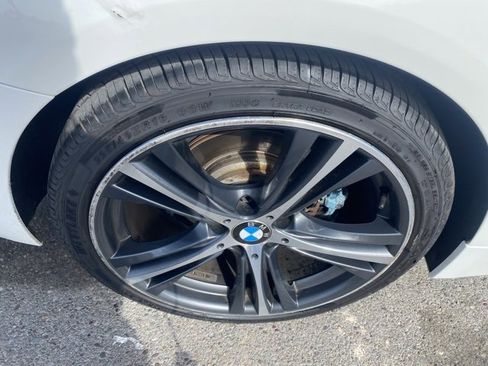 Used 2018 BMW 430i Coupe w/ Premium Package image 17