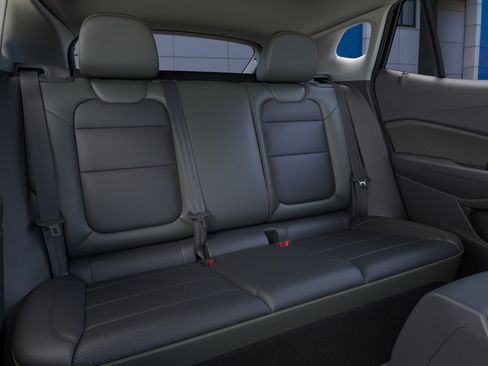 New 2026 Chevrolet Trax ACTIV w/ Sunroof Package FWD image 31