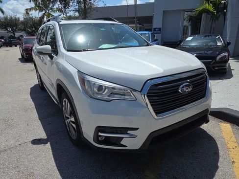 Used 2022 Subaru Ascent Limited w/ Technology Package AWD/4WD image 3