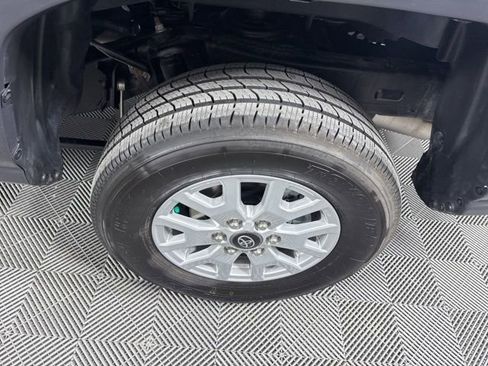 Used 2025 Toyota Tacoma SR5 image 12