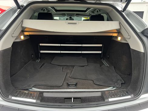 Used 2016 Cadillac SRX Luxury image 5