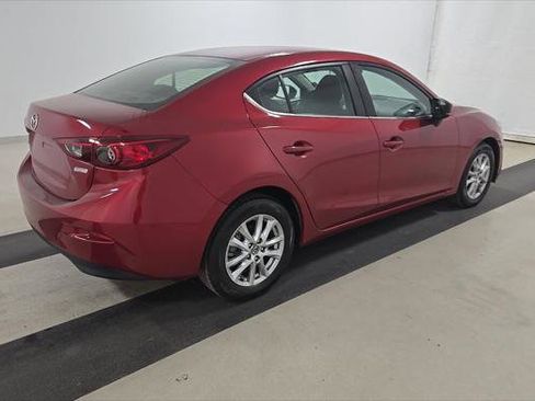 Used 2018 MAZDA MAZDA3 Sport w/ Preferred Equipment Package FWD image 8
