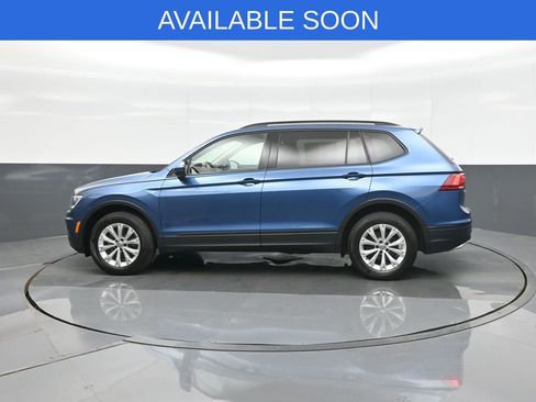 Used 2018 Volkswagen Tiguan S image 4