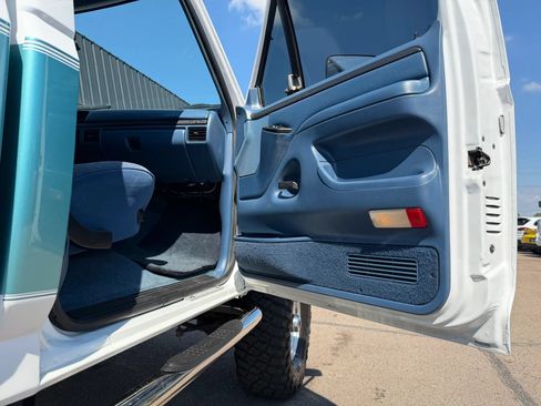 Used 1997 Ford F350 4x4 Regular Cab image 12