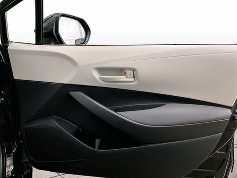 Used 2024 Toyota Corolla LE FWD image 23