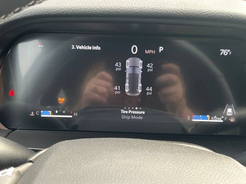 New 2025 Jeep Grand Cherokee Altitude AWD/4WD image 7