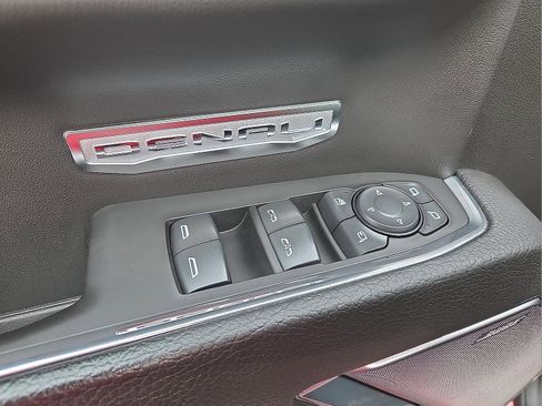 Certified 2024 GMC Sierra 1500 Denali w/ Denali Reserve Package image 15