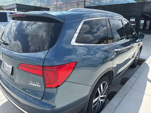 Used 2018 Honda Pilot Elite image 4