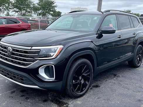 Used 2026 Volkswagen Atlas SE AWD/4WD image 7