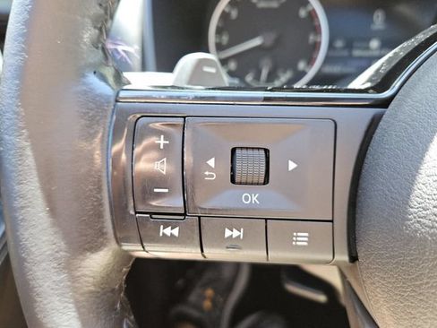Used 2023 Nissan Rogue SL FWD image 24