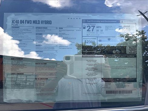 New 2026 Volvo XC40 B4 Plus w/ Protection Package Premier image 31