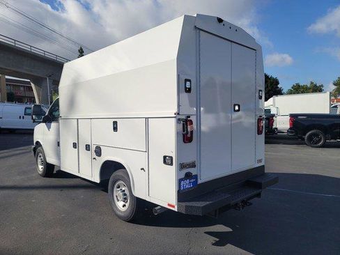 New 2025 Chevrolet Express 3500 w/ Power Convenience Package image 6