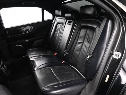 Used 2017 Lincoln Continental AWD w/ Equipment Group 500A image 15