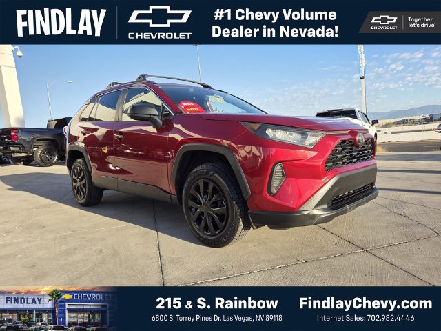 Used 2019 Toyota RAV4 LE w/ Carpet Mat Package FWD image 1