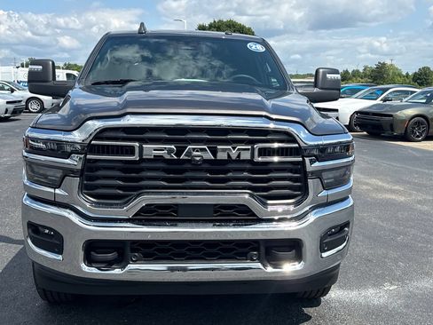 Used 2026 RAM 2500 Big Horn AWD/4WD image 8