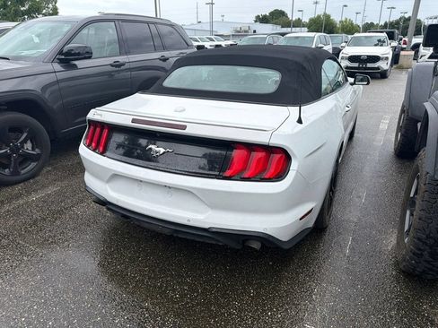 Used 2021 Ford Mustang Premium RWD image 4