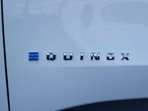 New 2026 Chevrolet Equinox EV LT image 5