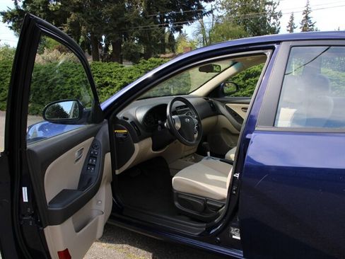 Used 2009 Hyundai Elantra GLS w/ Popular Equipment Pkg 2 FWD image 5