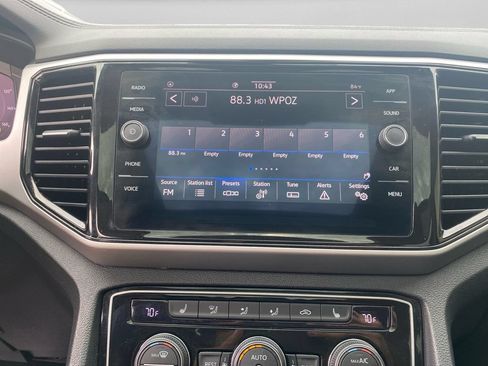 Used 2022 Volkswagen Atlas SE FWD image 22
