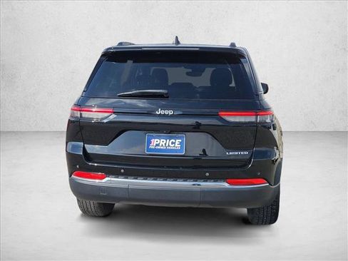 Used 2022 Jeep Grand Cherokee Limited image 4