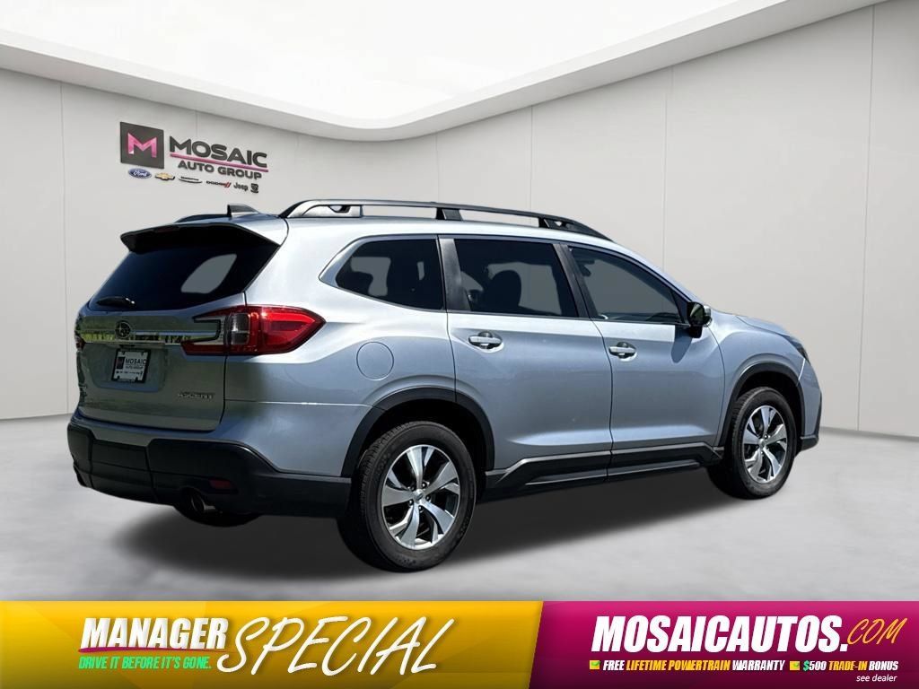 Used 2023 Subaru Ascent Premium AWD/4WD image 7