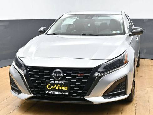 Used 2024 Nissan Altima 2.5 SR FWD image 5