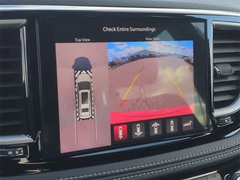 New 2026 Chrysler Pacifica Select image 29