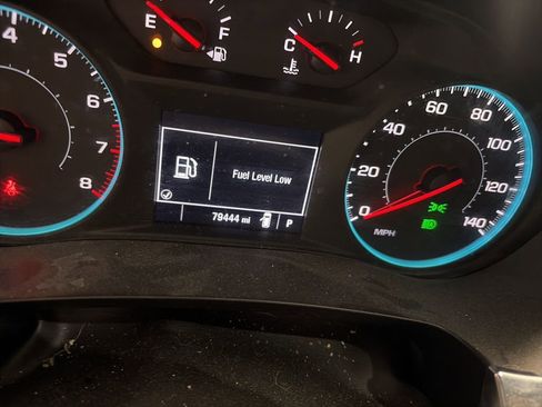 Used 2022 Chevrolet Traverse LS image 5