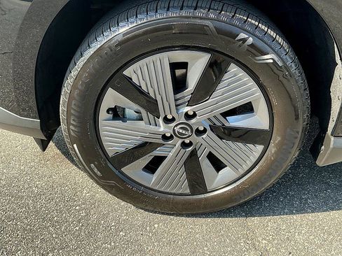 Certified 2025 Nissan Murano SL image 8