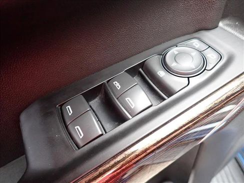 Used 2019 GMC Sierra 1500 Elevation image 9