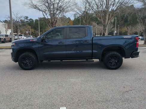 Used 2020 Chevrolet Silverado 1500 LT Trail Boss image 8