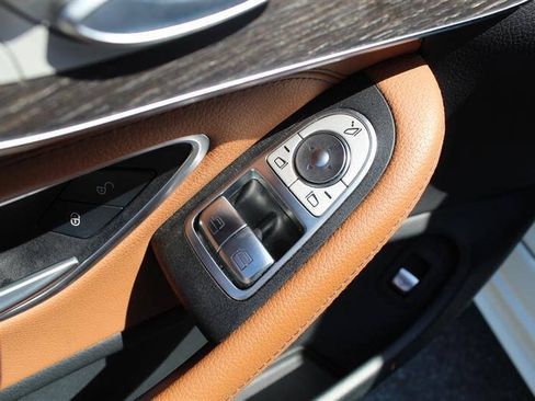 Used 2019 Mercedes-Benz C 300 4MATIC Coupe image 13
