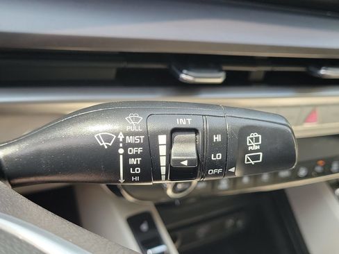 Certified 2024 Kia Telluride S w/ S Sunroof Package FWD image 12
