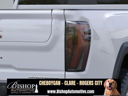 New 2026 GMC Sierra 2500 Denali w/ Denali Reserve Package image 14