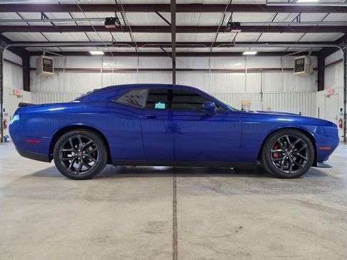 Used 2022 Dodge Challenger GT w/ Blacktop Package RWD image 6