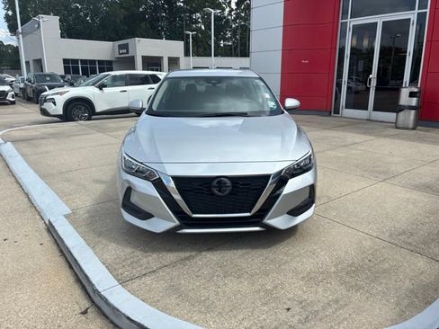Used 2023 Nissan Sentra SV w/ All-Weather Package FWD image 2
