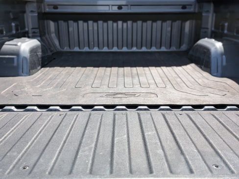 Used 2022 Chevrolet Silverado 1500 Custom image 7