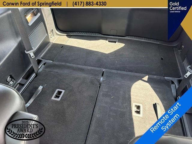 Certified 2022 Ford Explorer XLT w/ Equipment Group 202A AWD/4WD image 17