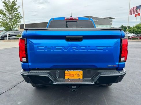 Used 2024 Chevrolet Colorado ZR2 w/ ZR2 Convenience Package III AWD/4WD image 4
