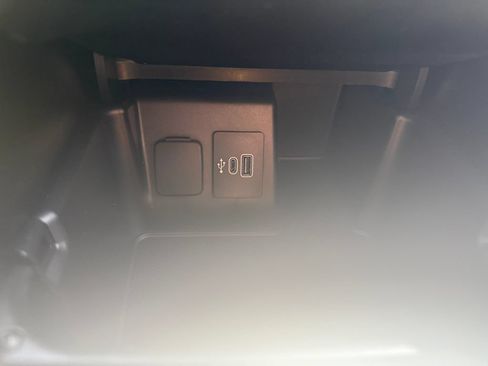 Used 2025 Ford Explorer ST AWD/4WD image 41