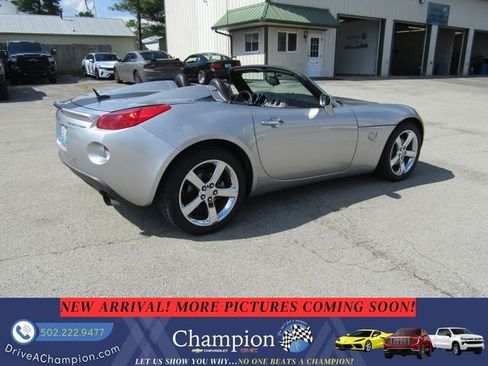 Used 2007 Pontiac Solstice GXP w/ Premium Package RWD image 7