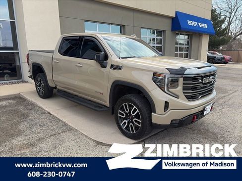 Used 2022 GMC Sierra 1500 AT4 w/ AT4 Premium Package image 1