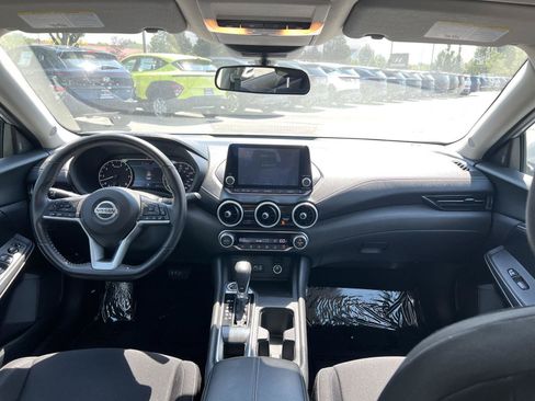 Used 2020 Nissan Sentra SV FWD image 24