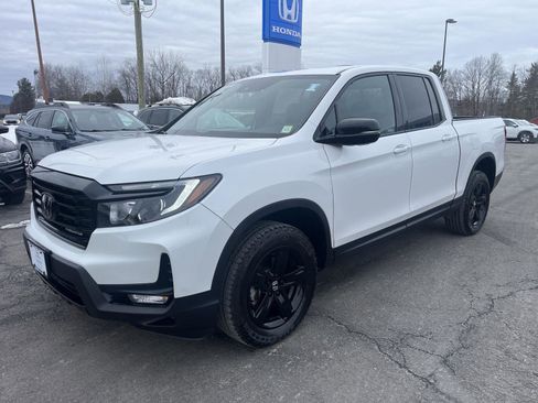 Certified 2023 Honda Ridgeline Black Edition image 3