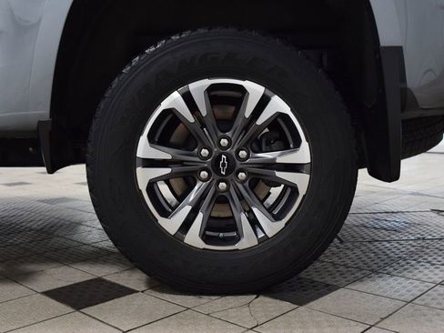 Used 2021 Chevrolet Colorado Z71 w/ Safety Package AWD/4WD image 29