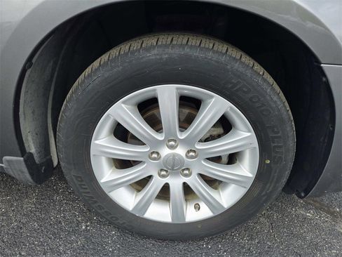 Used 2012 Chrysler 200 Touring image 16