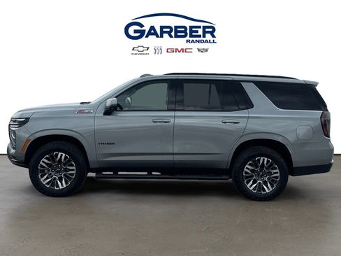 Used 2025 Chevrolet Tahoe Z71 w/ Comfort Package AWD/4WD image 2