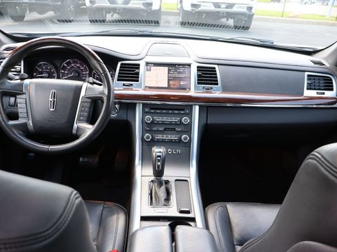 Used 2012 Lincoln MKS AWD image 23