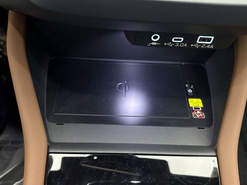 Used 2025 Subaru Forester Touring image 18